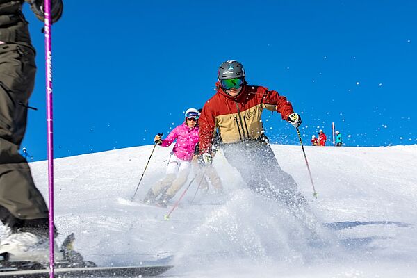 Skikurs für Erwachsene bei der Skischule Hirschegg